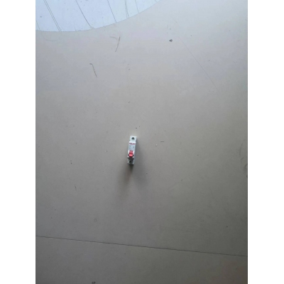 1P空开